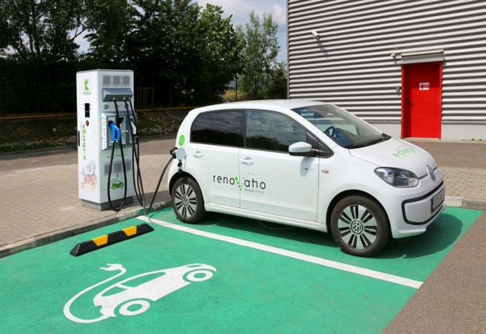 Doar 16 mașini electrice înmatriculate în județul Giurgiu