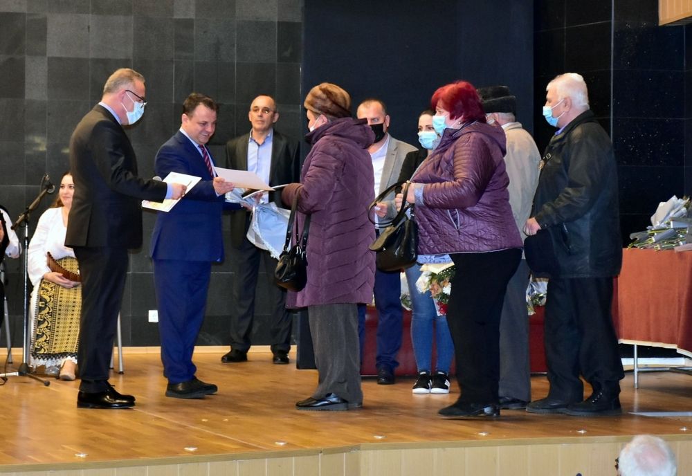 36 de cupluri de aur, premiate de Primăria Giurgiu 