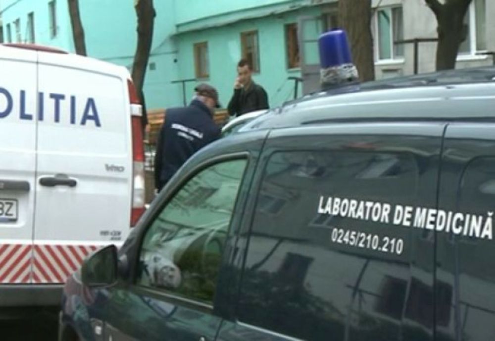 Giurgiu. Moarte suspectă. O femeie şi-a găsit fiul decedat în locuinţă
