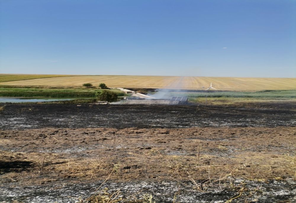 Giurgiu. Incendiu la o casă de vacanţă din Izvoru 