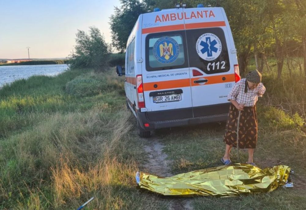 Un bărbat s-a înecat în balta din apropierea localităţii Pietrişu