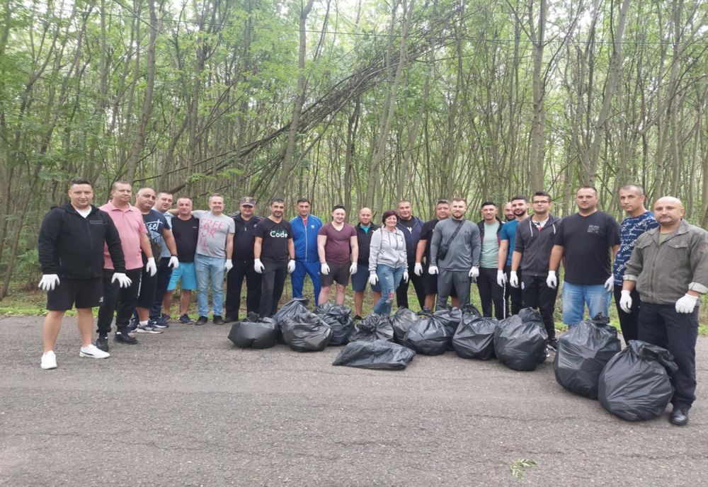 Jandarmii au participat la “Ziua Națională de Curățenie”
