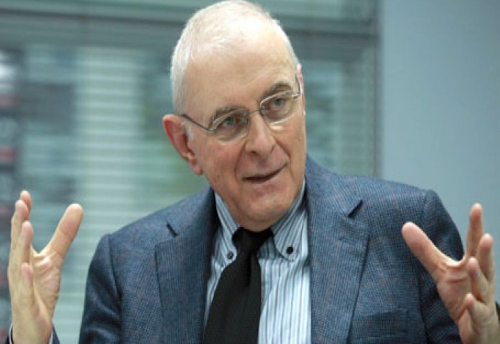 SFAT DE LA CONSILIERUL LUI ISĂRESCU, PENTRU A TRECE PRIN CRIZĂ: VEDEȚI DE UNDE FACEȚI CUMPĂRĂTURILE CA SĂ NU ÎI ÎNCURAJAȚI PE CEI CARE VOR SĂ PROFITE DE INFLAȚIE”