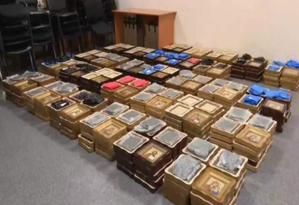 Rusia susține că a interceptat bombe ascunse în icoane venite prin România