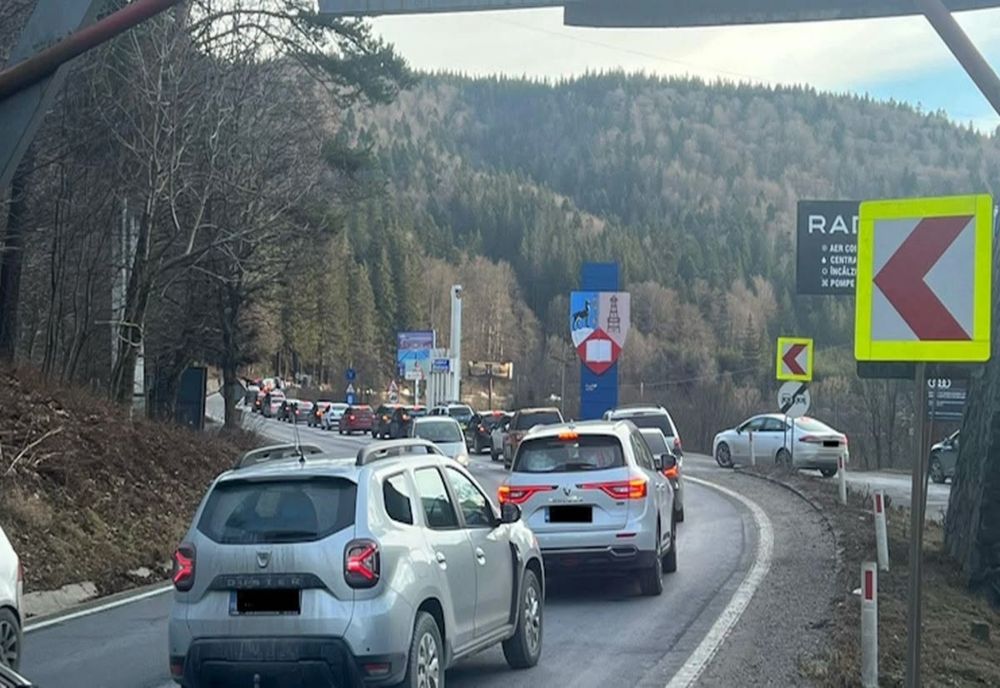 Aglomerație infernală pe DN1, în județul Prahova! Coloana de mașini se întinde pe 7 km