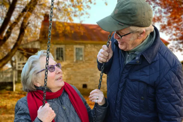 Ajutoarele pentru pensionari, anulate de scumpirile record