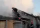Incendiu violent pe strada Sirenei din municipiul Giurgiu. Pompierii intervin cu mai multe autospeciale