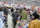Manifestările cu peste 100 de persoane, interzise. Supermarketurile își reduc programul de funcţionare
