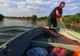 Acțiune dramatică de salvare a două adolescente, pe râul Argeș, în zona barajului Mihăilești. Una dintre ele este căutată de scafandri