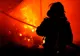Incendiu puternic la un atelier auto din Giurgiu. Două echipaje de stingere au intervenit la fața locului
