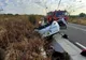Un autoturism s-a răsturnat pe DJ 412 C, între Bucșani și Obedeni