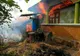 Incendiu violent la Prundu. Șase gospodării au fost afectate de flăcări