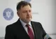 Numărul cazurilor de COVID s-a DUBLAT într-o săptămână! Rafila: "Sfatul meu e să utilizeze masca în interior"