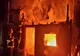 Incendiu violent într-o gospodărie din Malu. Două autospeciale de pompieri au intervenit pentru stingerea focului