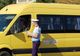Şoferii microbuzelor şcolare sunt instruiţi de poliţişti să respecte regulile de circulaţie