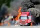 Un autocamion încărcat cu flori a luat foc pe DN 61
