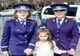 Expoziție cu tehnica polițiștilor, în centrul Giurgiului. Copiii s-au înghesuit să facă fotografii cu oamenii legii 